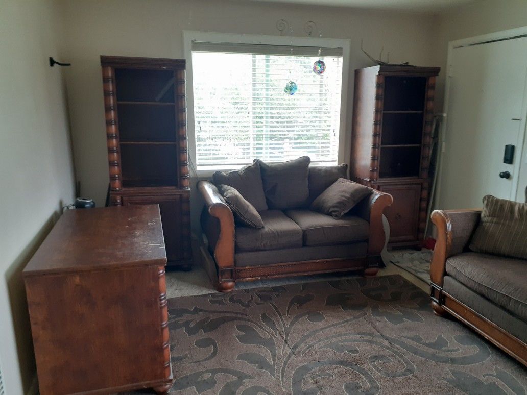 Free 5 Piece Furniture Set