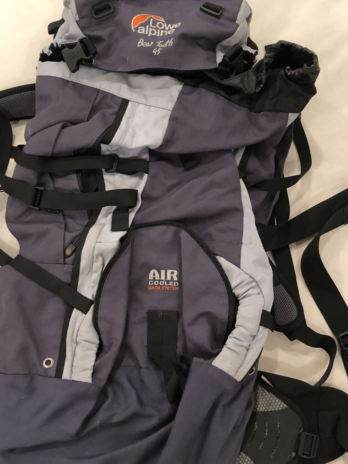 Lowe Alpine Women’s Backpacking Pack