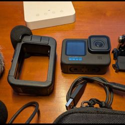 GoPro Hero5 Black — Waterproof Digital Action Camera for Travel with EXTRAS