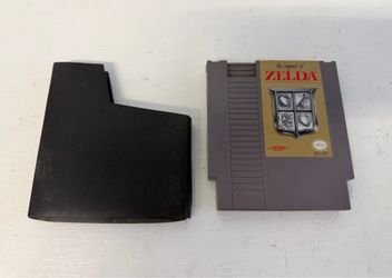 Nintendo NES The Legend of Zelda Game