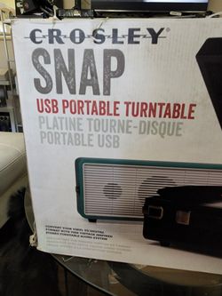 CROSLEY SNAP USB PORTABLE TURNTABLE