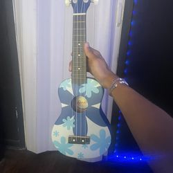 Amahi Ukulele