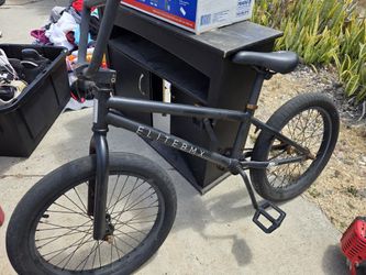 Elite BMX Bike