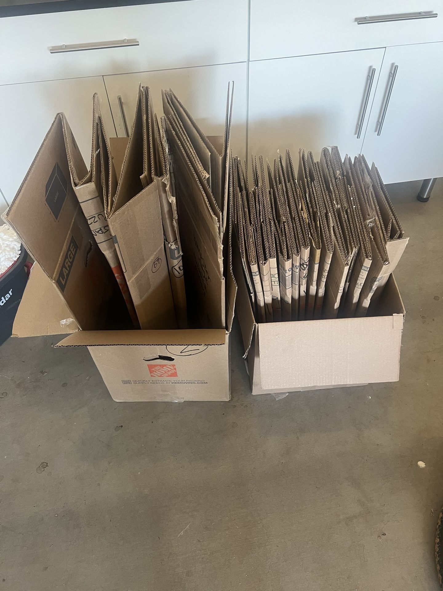 Free Moving Boxes
