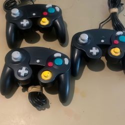 GameCube Controllers