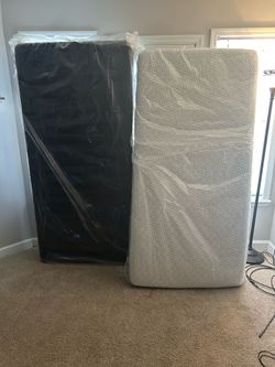 New twin mattress  comes with box spring