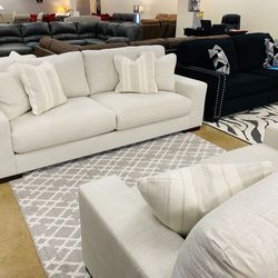 Maggie Brich Living Room Set (Sofa And Loveseat 