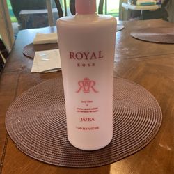 Crema Para El Cuerpo Con Extracto De Rosas