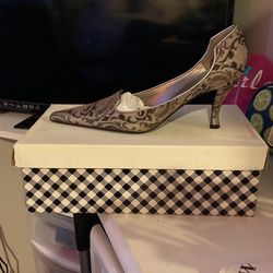 Delman Women Heels