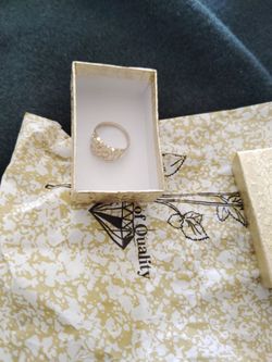 14k gold ring 3 grams