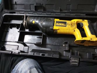 DeWalt Saw Saw