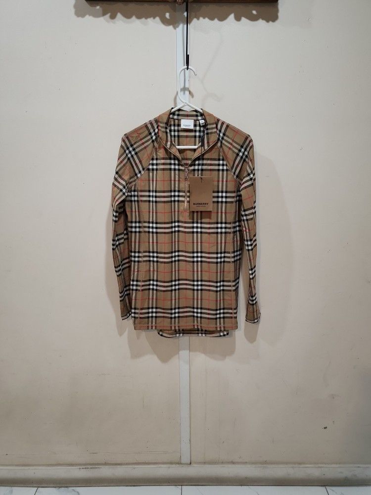 Women Burberry Sweaters