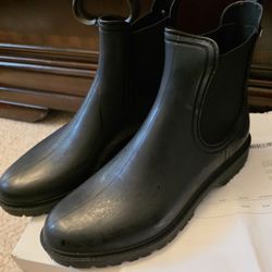 Aldo Black Boots Size 10 (Runs Half Size Small)