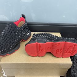 Running shoes UNISEX CHRISTIAN LOUBOUTIN