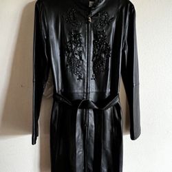 Designer Women’s St John Leather Coat Mid Thigh Length, size 6, like new excellent condition.