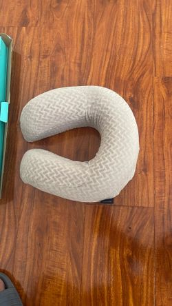 Unused, Travel Pillow