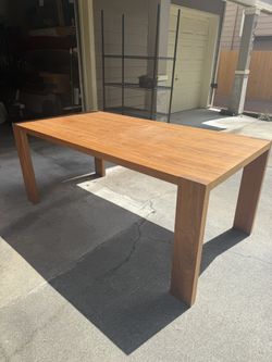 Modern Table