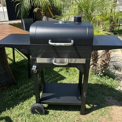 BBQ Grill New In The Box 