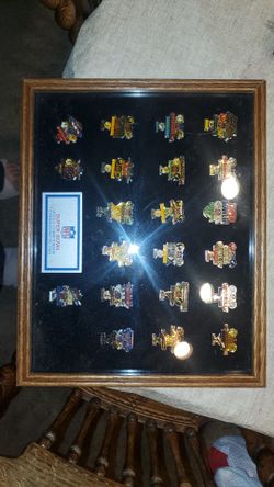 Super Bowl Pins
