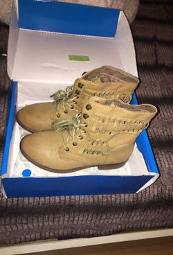 Tan boots