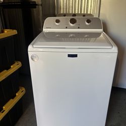 Washer Dryer Set Maytag - Like New