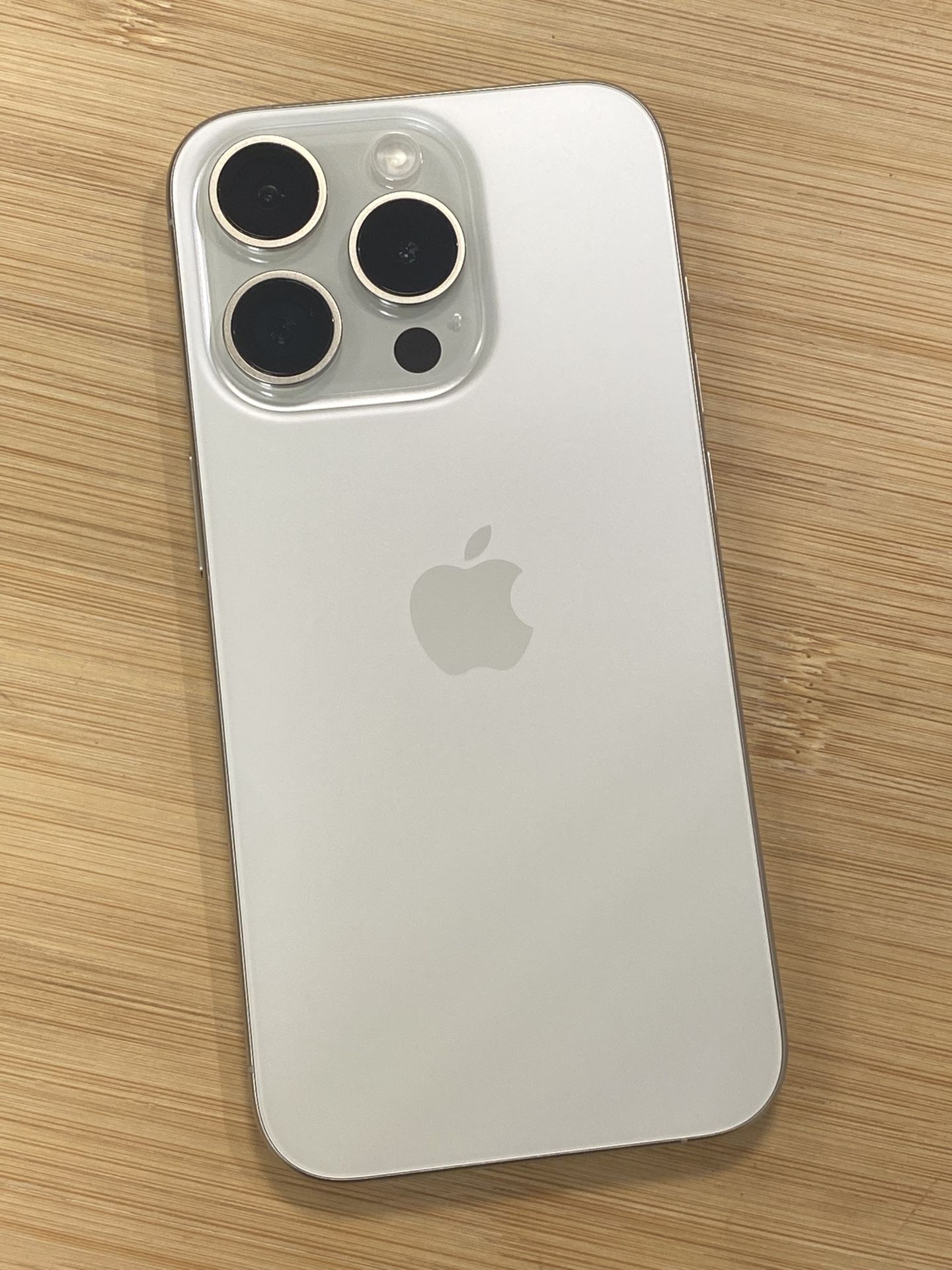 iPhone 15 Pro Fully Unlocked 