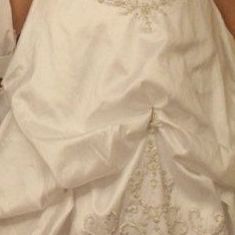 2011 Wedding Dress