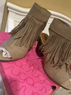 Women shoes ( Sgr-Valera) size 8 1/2