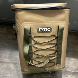Rtic Backpack Cooler