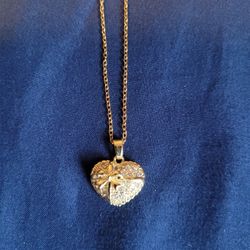 Heart Pendant Necklace. Rhinestone Heart. Gold Tone Necklace. Fashion Jewelry. Cadena. Joyas. Corazon