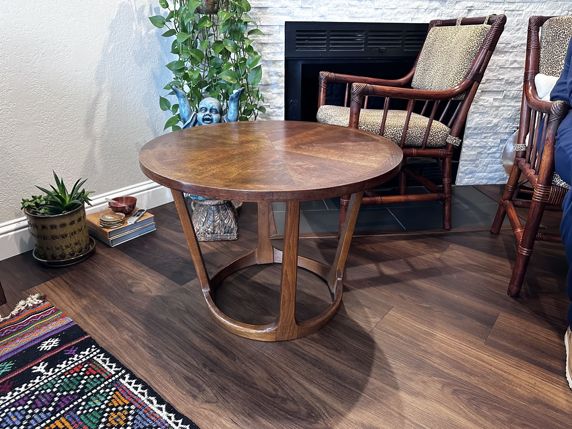 Vintage Lane Mid Century table with custom removable glass 