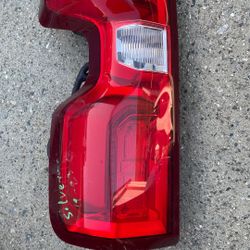 2019-2023 Tail Light Chevy Silverado 