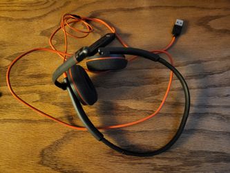 Plantronics USB Wired Headset with Microphones
