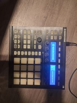 Native Instruments Maschine MK2 Groove Production Studio