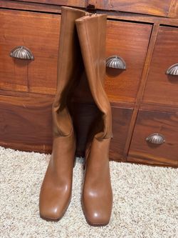 Tan Knee-High Heeled Boots
