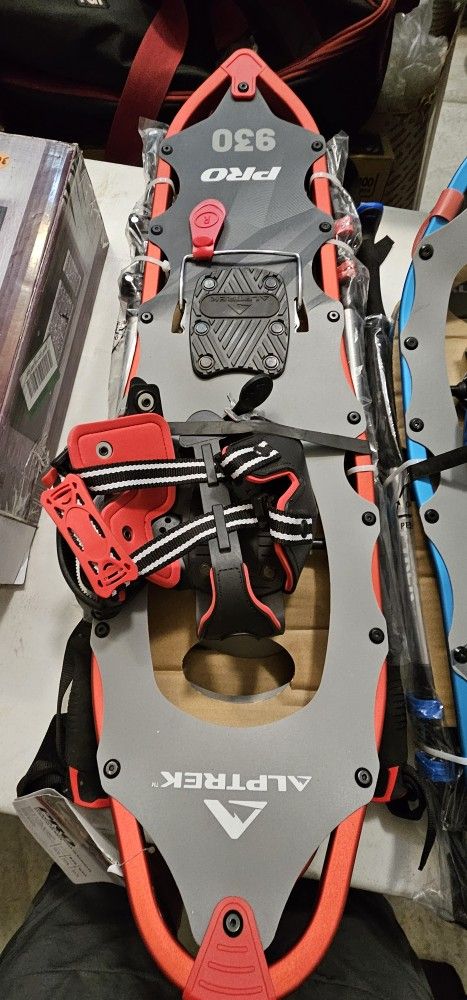 Alptrek Pro 930 Snowshoe