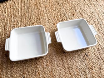 Gray Le CREUSET 6"x6” Square Petite Stonewear Baking Dish.set of 2