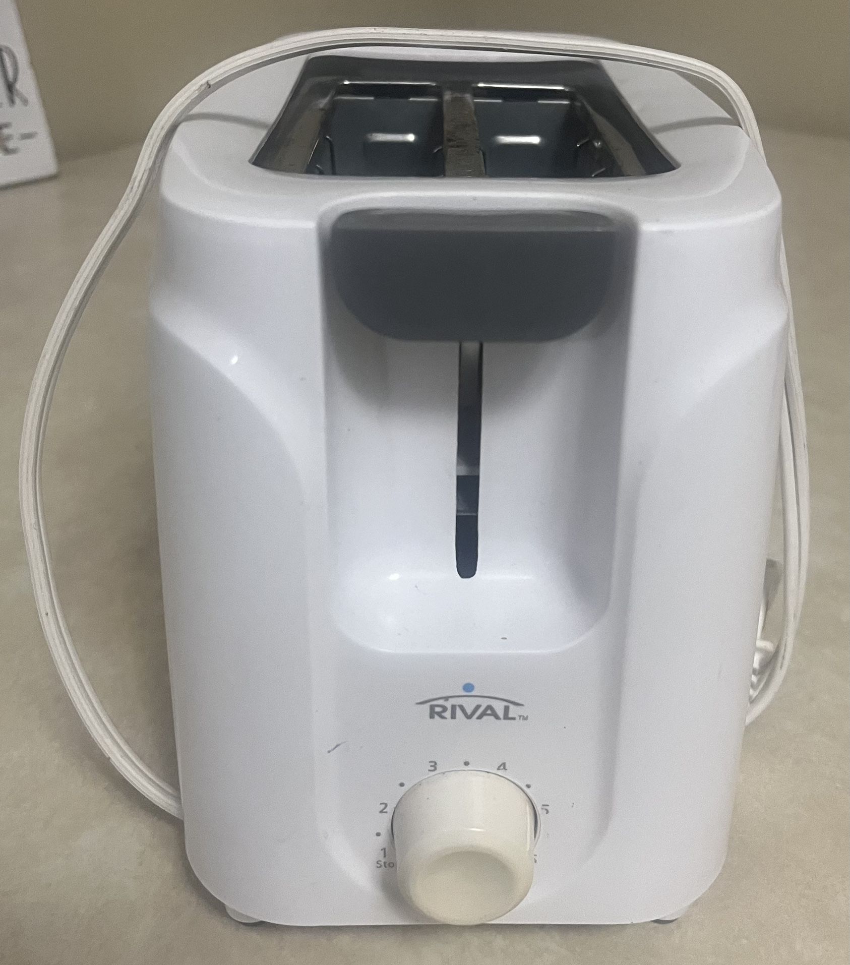 Rival 2 Slice Toaster