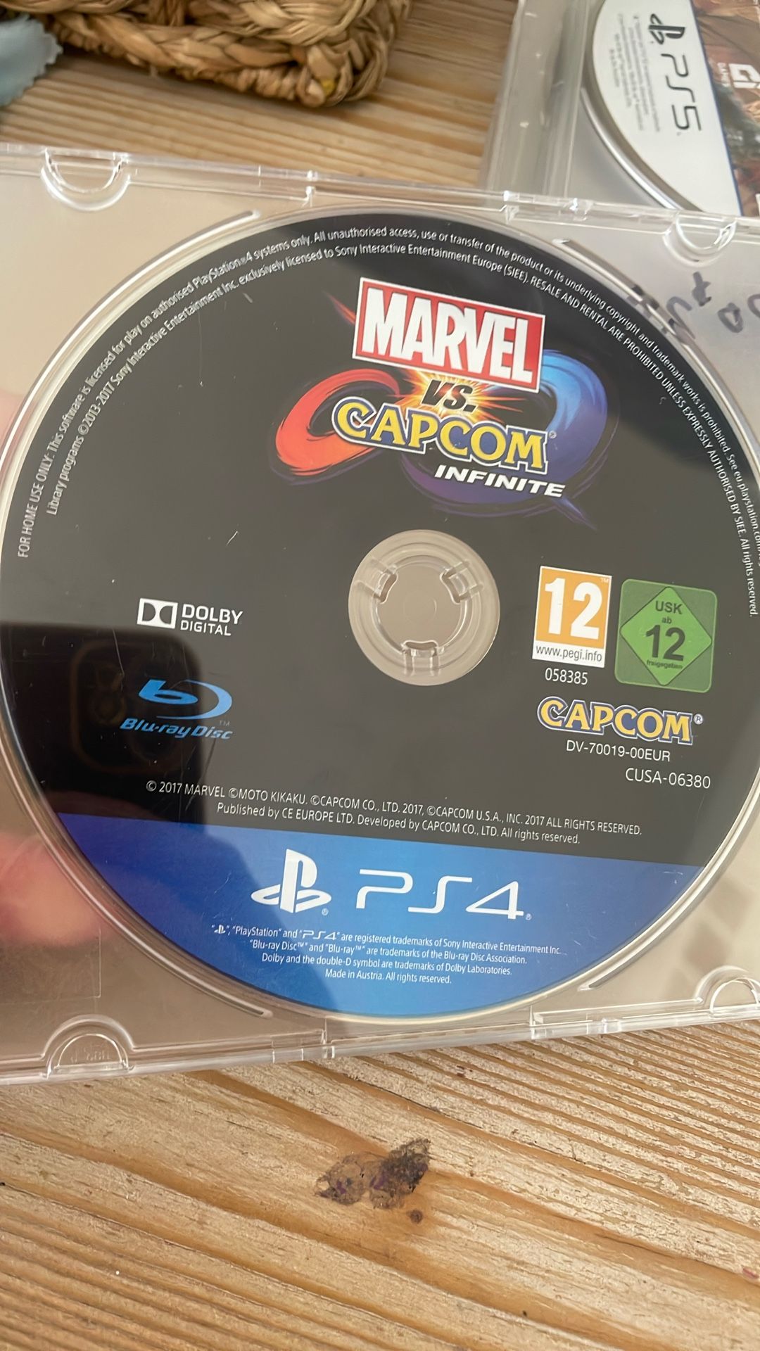 PS4