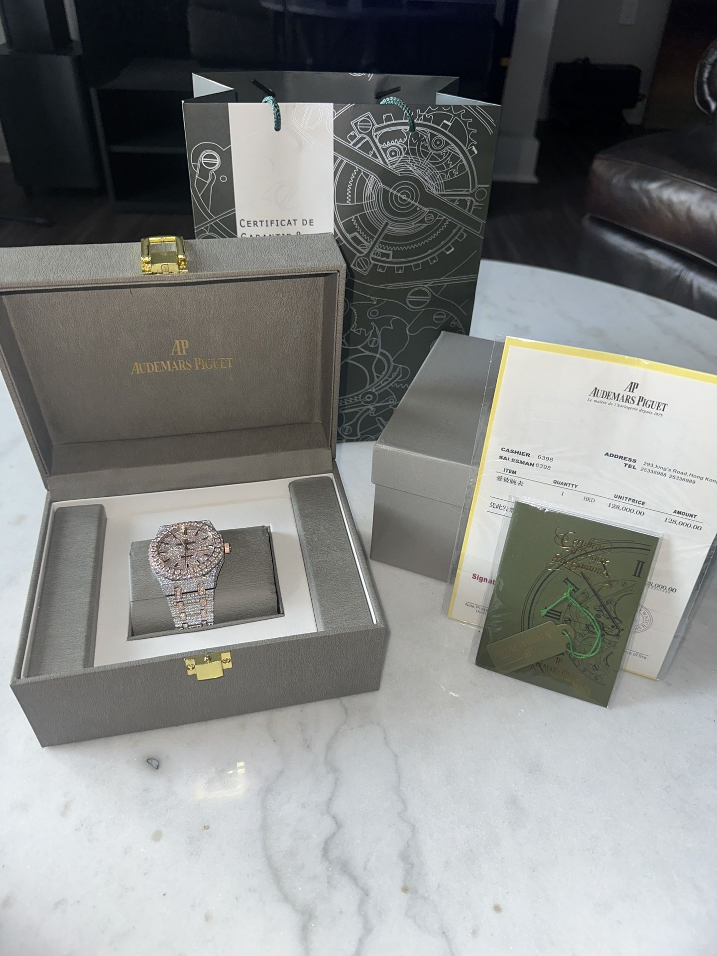 VVS Bust Down AP Royal Oak Watch 41mm