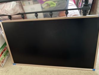 43 Inch Samsung Frame Flat Screen with TV Gold Bezel Frame