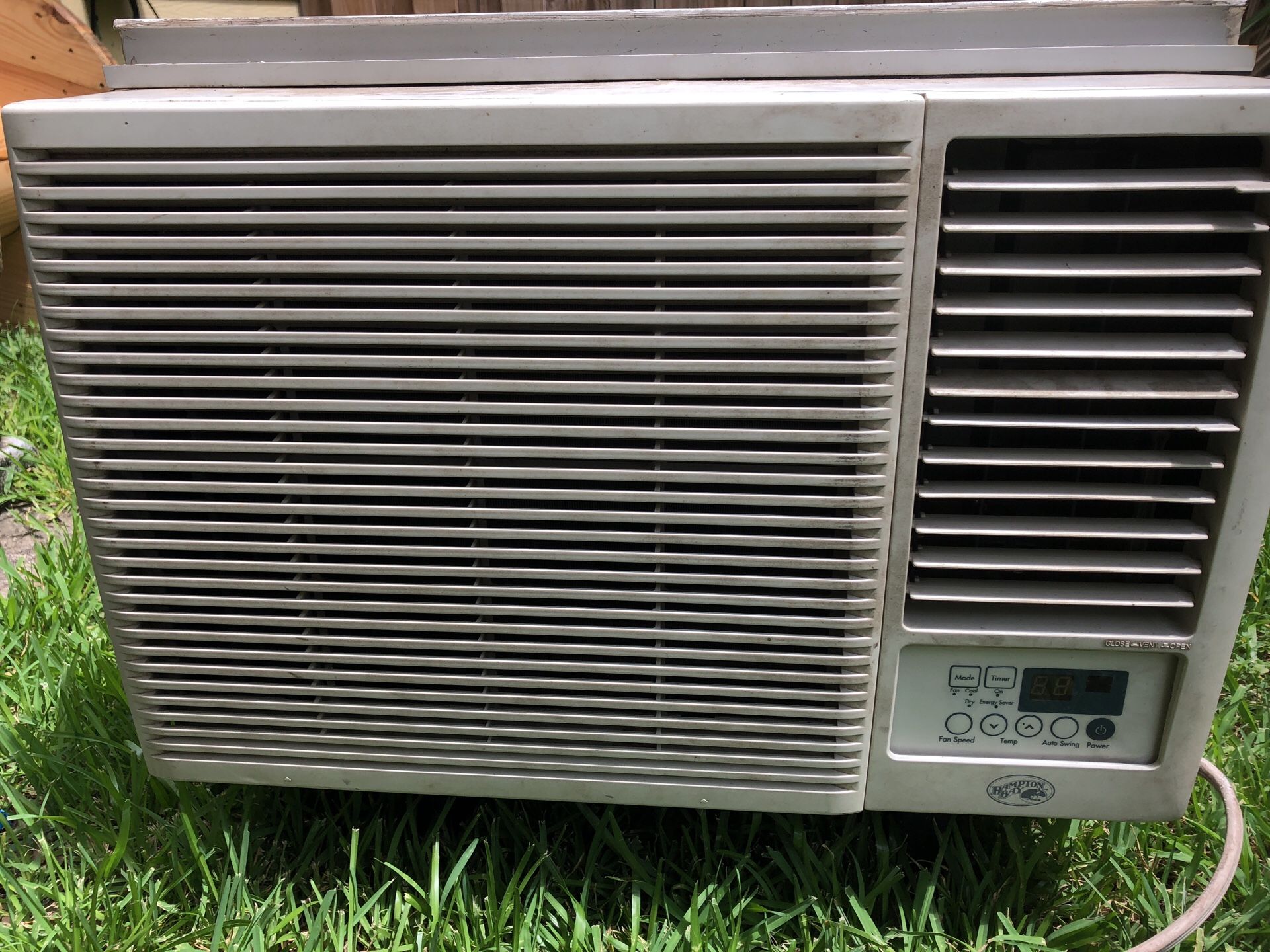 Hampton bay 2024 air conditioner
