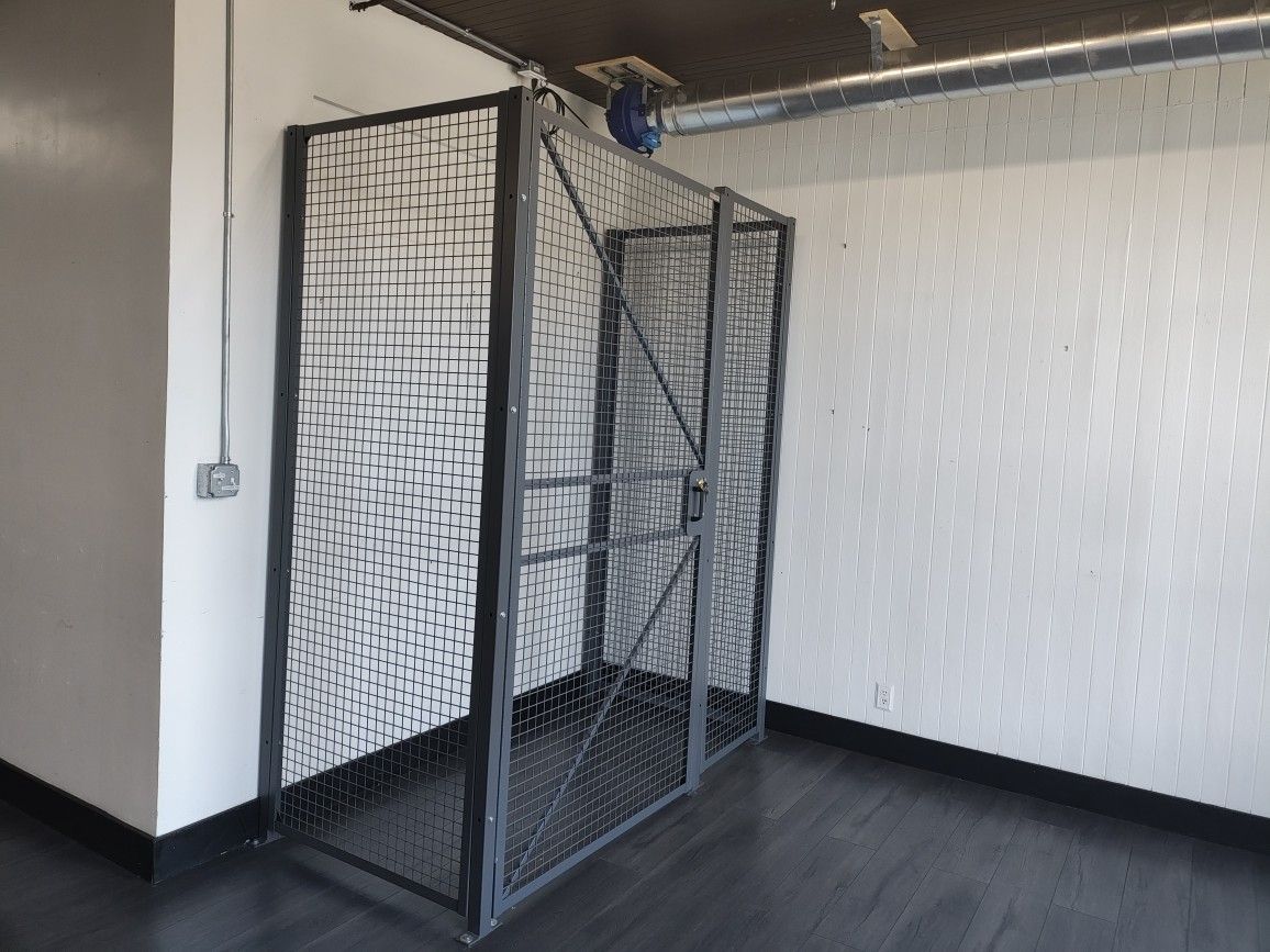 Wire Mesh Security Cage