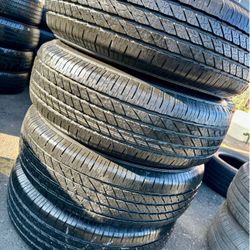 Vendo 255/70/R18 Instaladas Y Balmecdas Las 4 Llantas Por $200