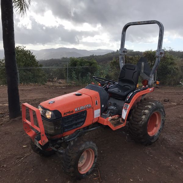 Kubota 7410 Tractor for Sale in Bonsall, CA - OfferUp