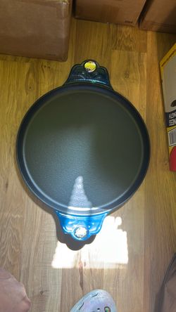 Round Cast Iron Griddle Pan Blue Enamel