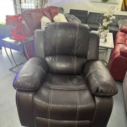 Rocking Recliner New. Downpyment $53