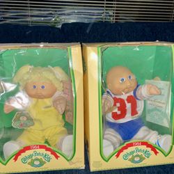 TWO 1984 CABBAGE PATCH KIDS 