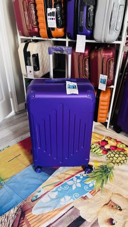 NEW 28” Purple Hardshell Luggage – $40 FIRM 💜 📍 South Durango & 215 — near IKEA 📏 18.9” × 11” × 29.5” overall 🧳 Spinner wheels + telescoping hand
