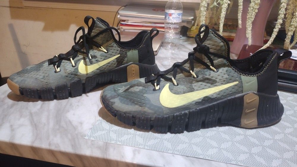 New Nike Metcon 3 Black And GreenCamo Training Shoes CJ0861-032